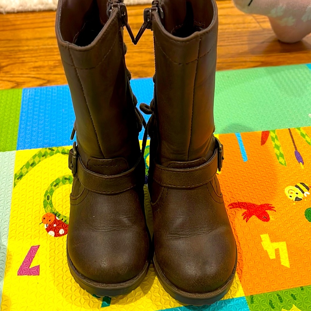 Sugar brown boots